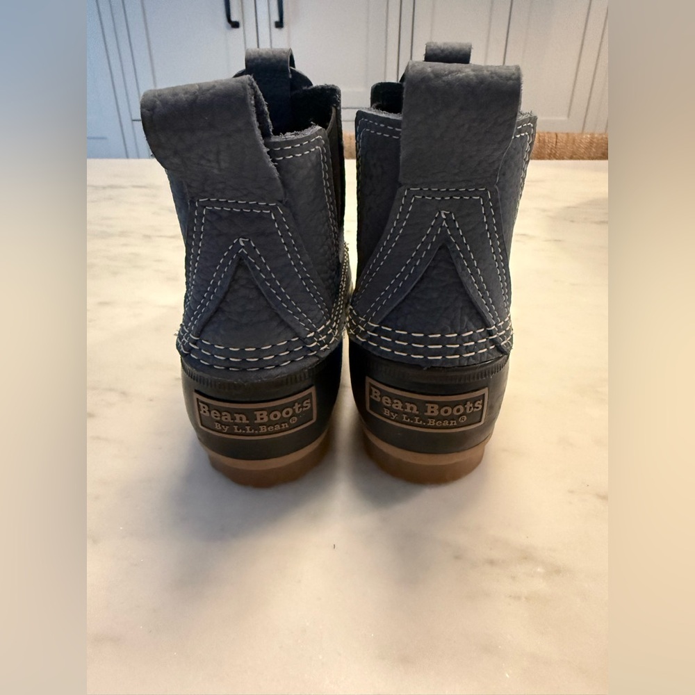 LL BEAN Chelsea Boot, size CM (approximately women’s 7) - Picture 3 of 9